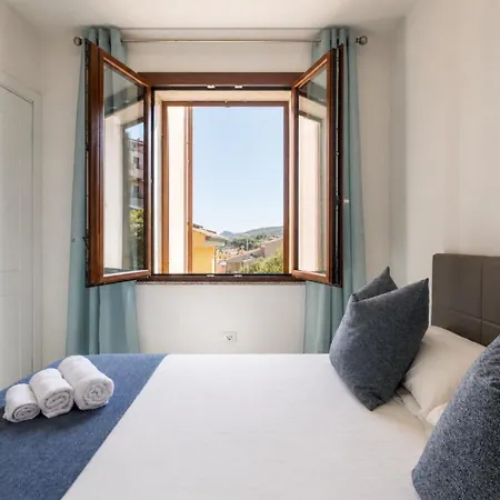 Sea View Terrace - Free Parking - Modern For 4 Guests بالاو